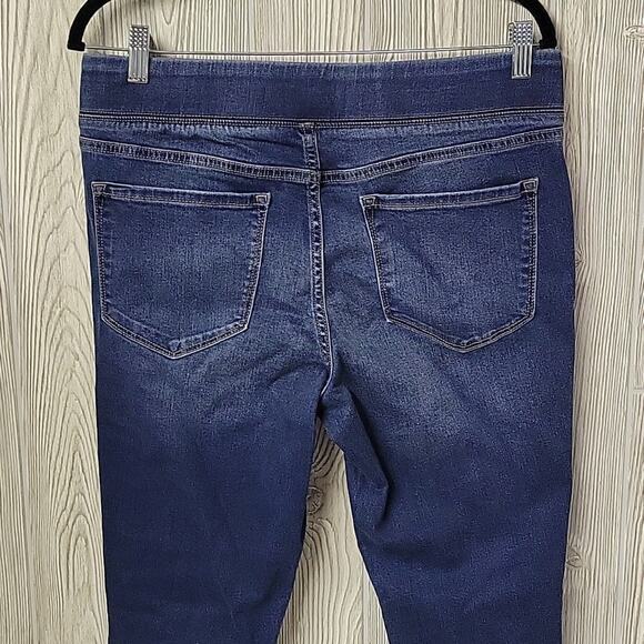 Old Navy Rockstoar Super Skinny Jeggings Jeans Mid Rise Womens 12 NWT - Picture 8 of 14